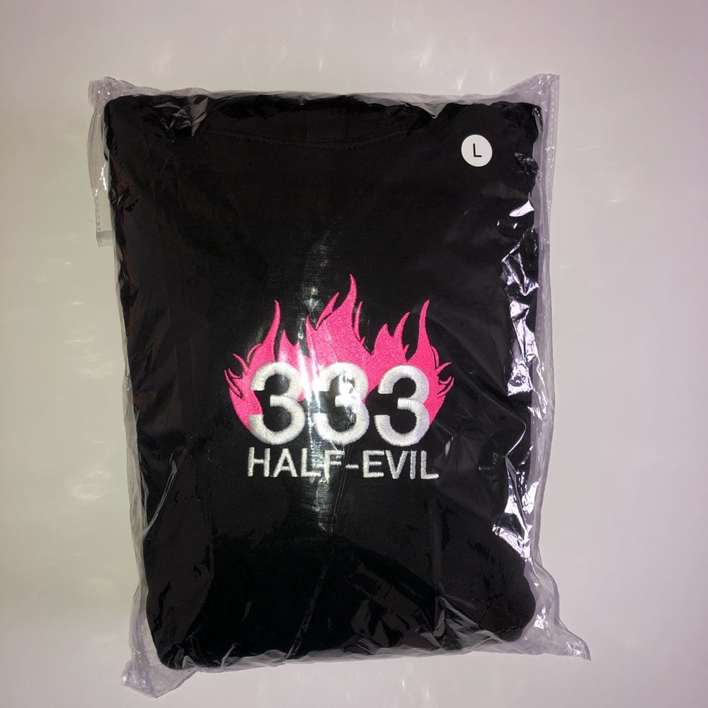 Half Evil 1/200 Valentines Pink Flame Logo